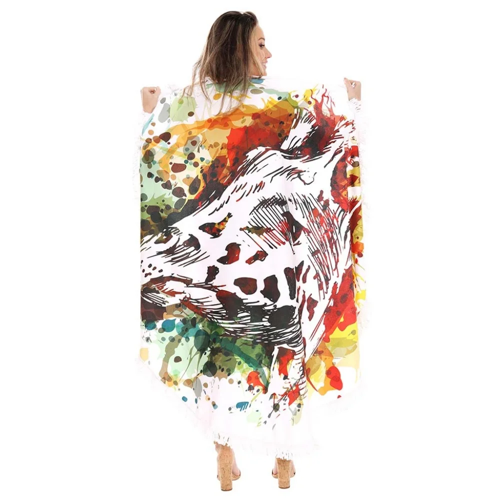 Round Shaped Giraffe Summer Beach Towel w Tassel Trim